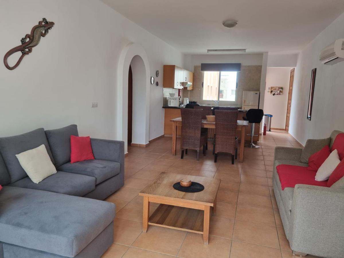 Paphos Holiday Home Exterior photo